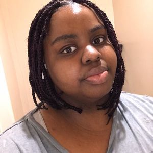 Meet your Posher, April